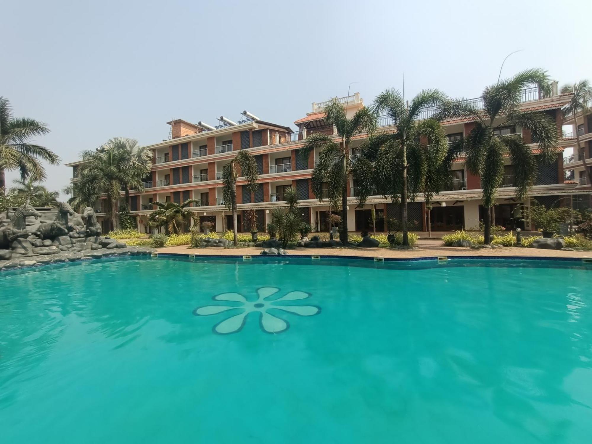 Resort Primo Bom Terra Verde Baga Eksteriør billede